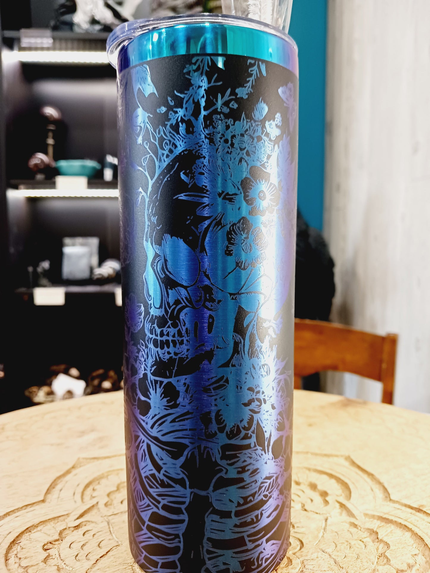 💀🌸 20 oz. Black and Rainbow Metal Tumbler – Delicate Skulls and Flower Laser Etched Bold Hydration and Magical