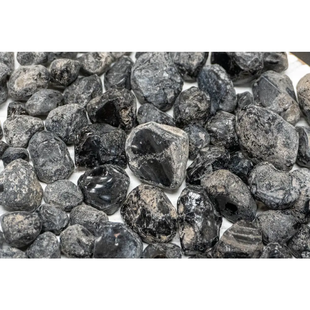 🖤✨ Apache Tear Tumble – Comfort Protection and Emotional Healing 🌄