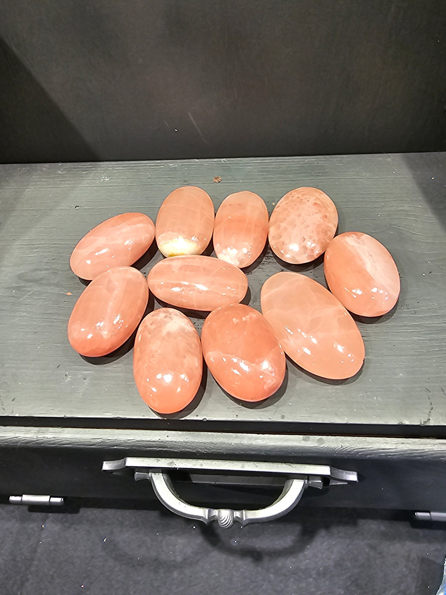 🌈✨ Assorted Calcite Palmstones – Soothing Energy & Colorful Comfort! 🤲 - Rose - PALM