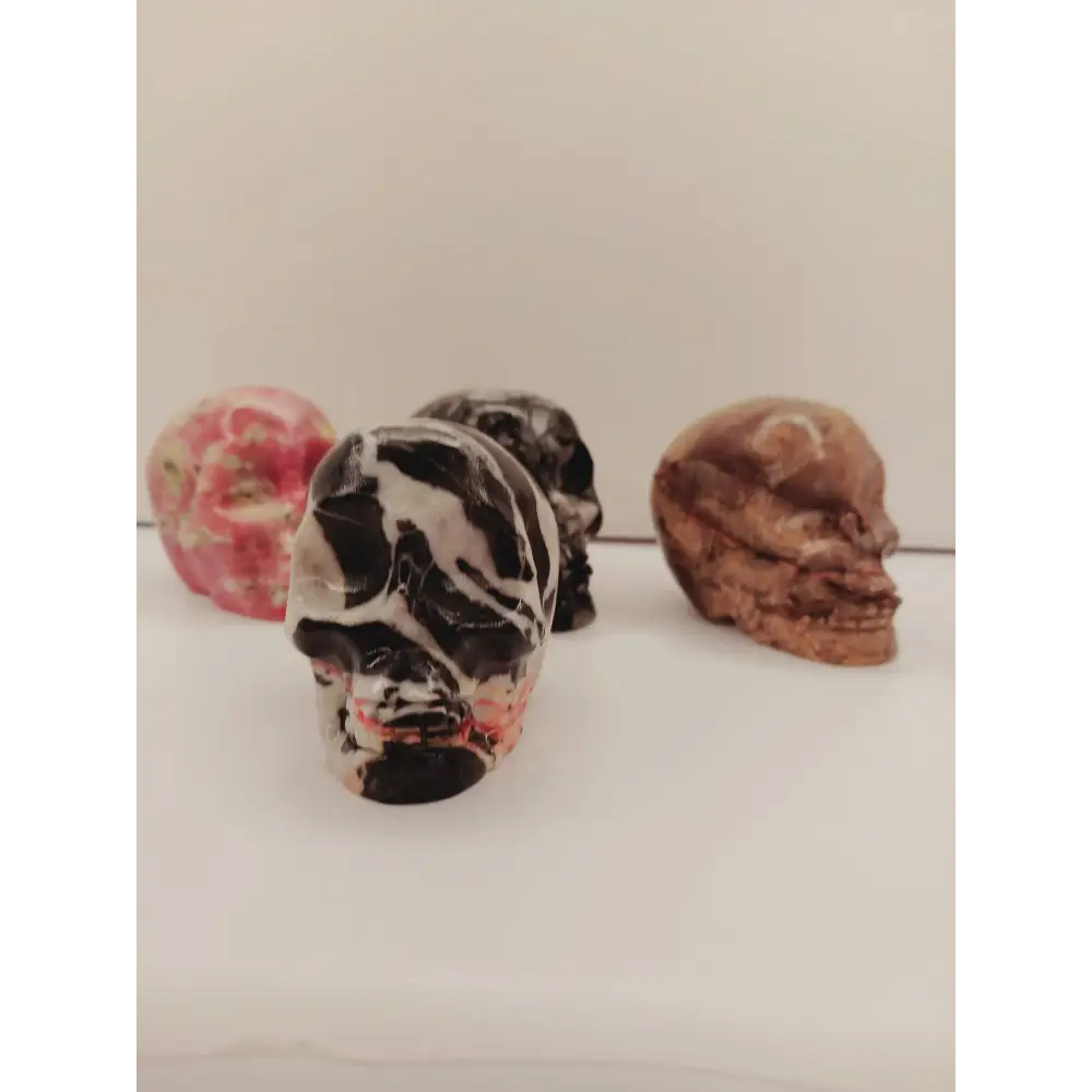 💀✨ Assorted Material Skull 2.6” – Wisdom Transformation and Protection 🌈