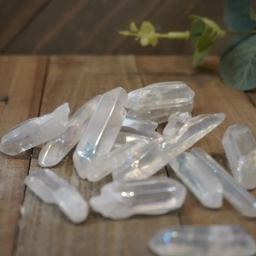 Aura Quartz Point - IP (Sm.) - Specimens