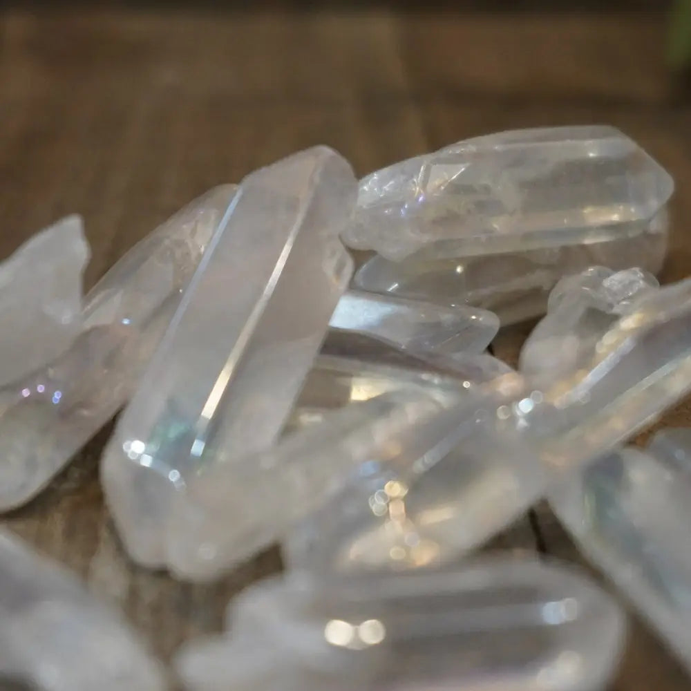 Aura Quartz Point - IP (Sm.) - Specimens