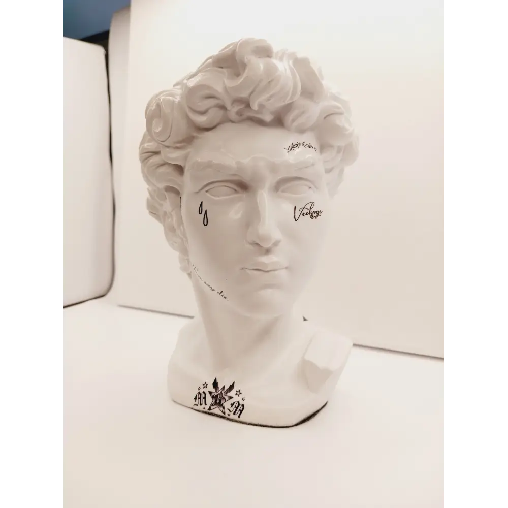 🗿✨ Bust Statues with Tattoos – Bold Artistry Modern Magic and Unique Decor!🎨 Made by Samantha Dentterder - ’Leo’