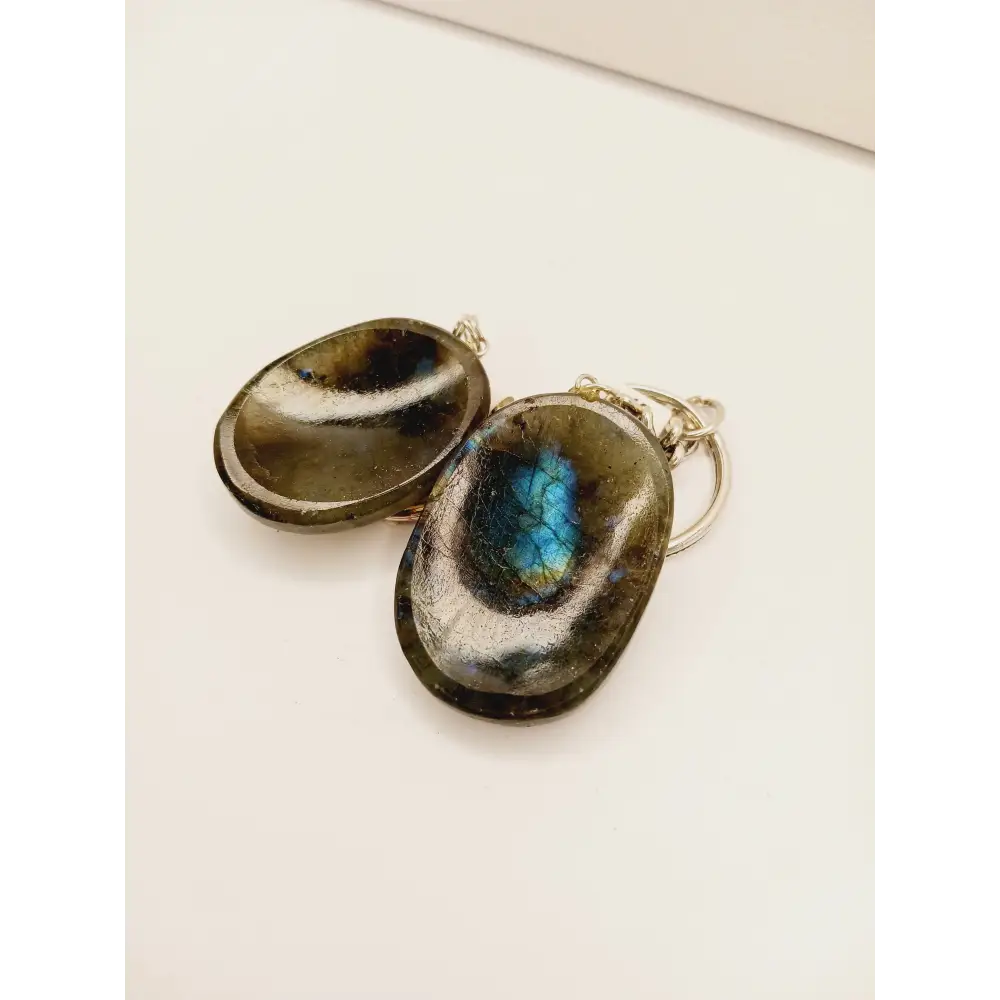 🔑✨ Crystal Worry Stone Keychain – Calming Energy On the Go! 🌙 - Jewelry
