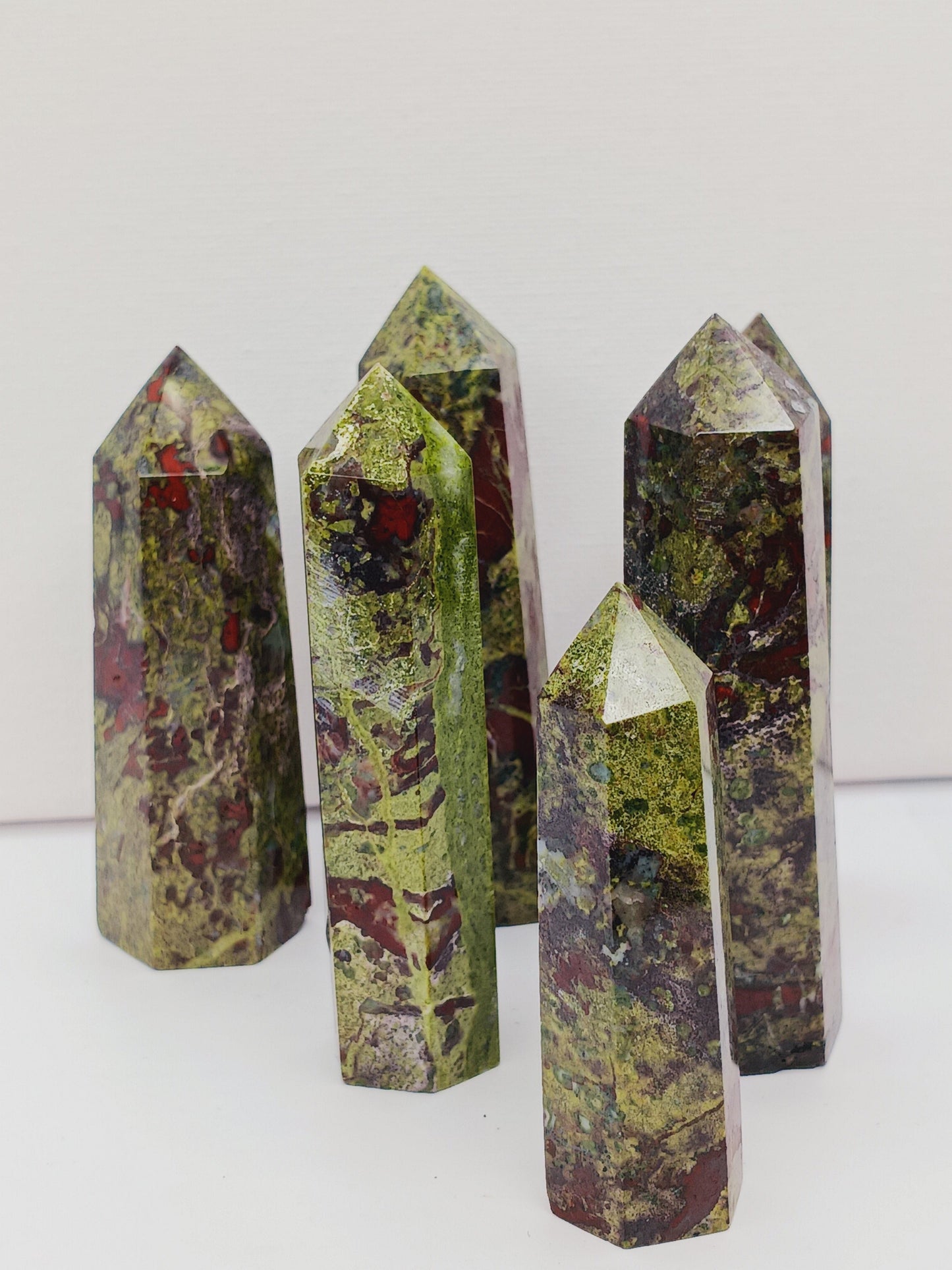 šā¤ļø Dragonās Blood Jasper Tower Intuitive Pick ā Courage Vitality and Empowerment ⨠- Towers