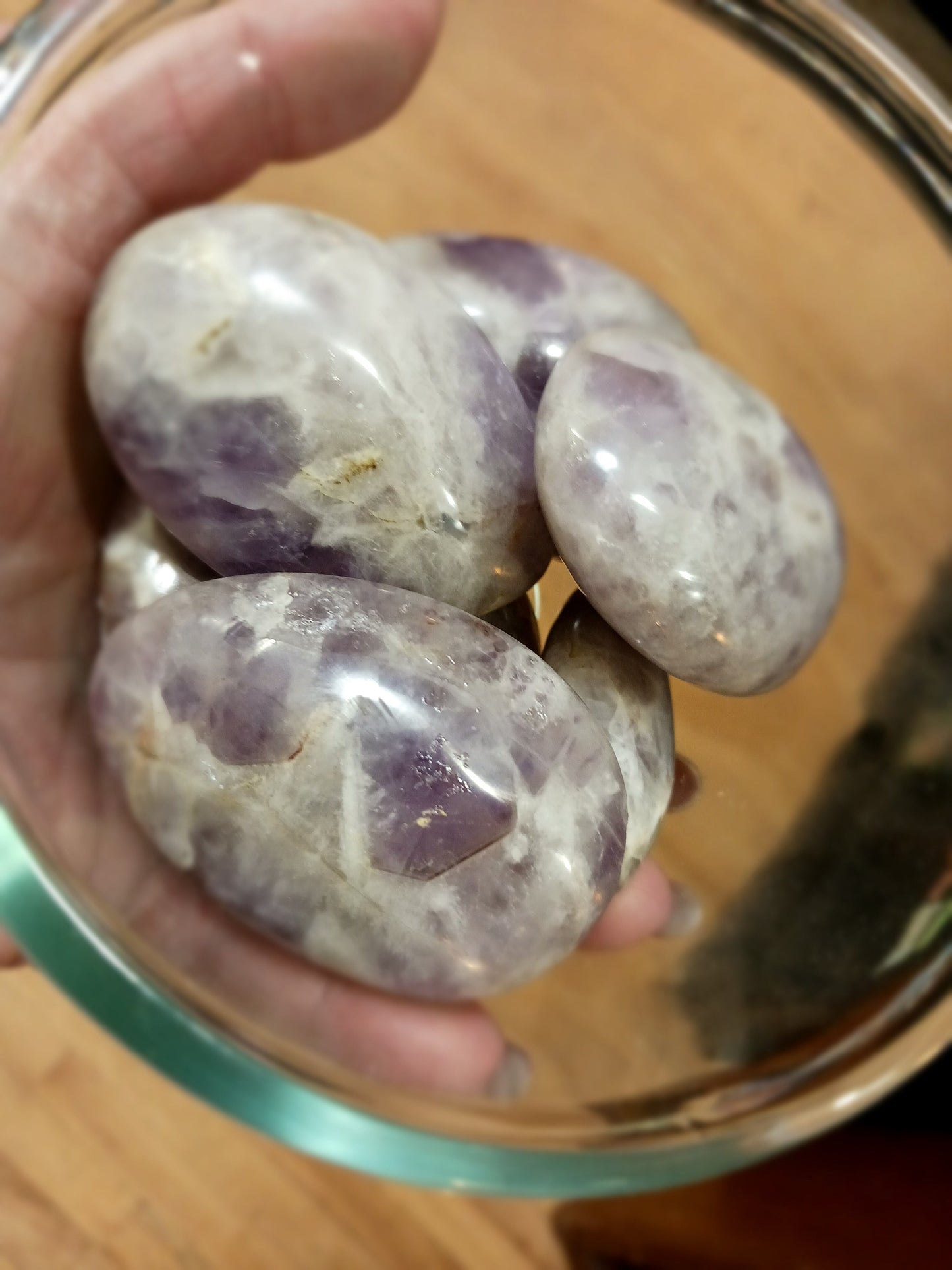 💜🌙 Dream Amethyst Palmstones (2’’ – 2.5’’) – Intuition Calm and Spiritual Clarity! 🌙💜