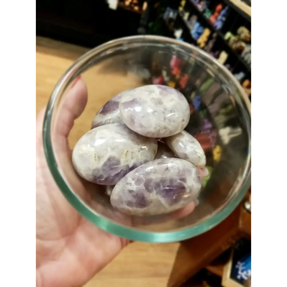 💜🌙 Dream Amethyst Palmstones (2’’ – 2.5’’) – Intuition Calm and Spiritual Clarity! 🌙💜