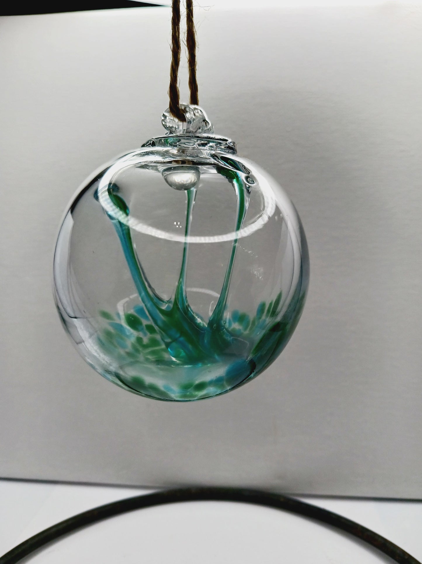 🔮✨Handblown Glass Witch Ball – Protection Tradition and Magical Beauty ✨🔮 - 3’’-6 - Home Decor