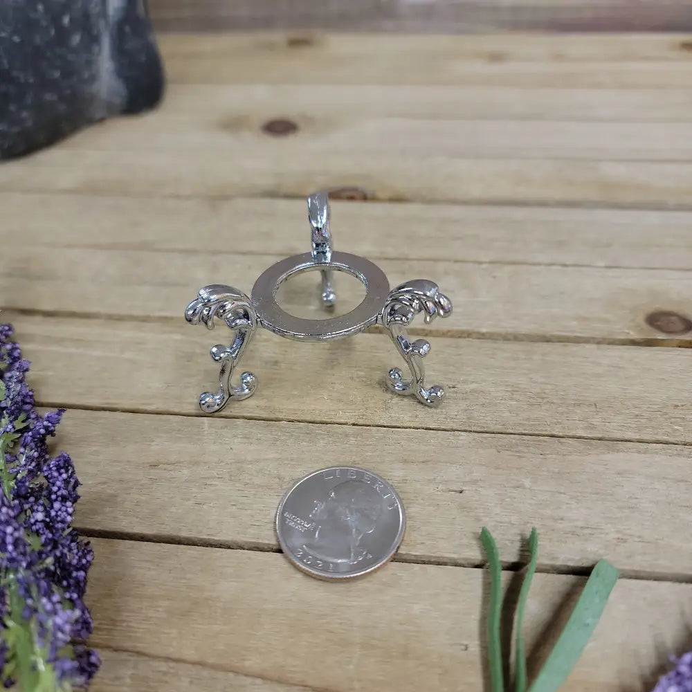 ⚙️✨ Metal Sphere Stands – Assorted Styles and Sizes (Silver Tone & Gold Tone) – Elevate Display and Shine 🌟 - Medium