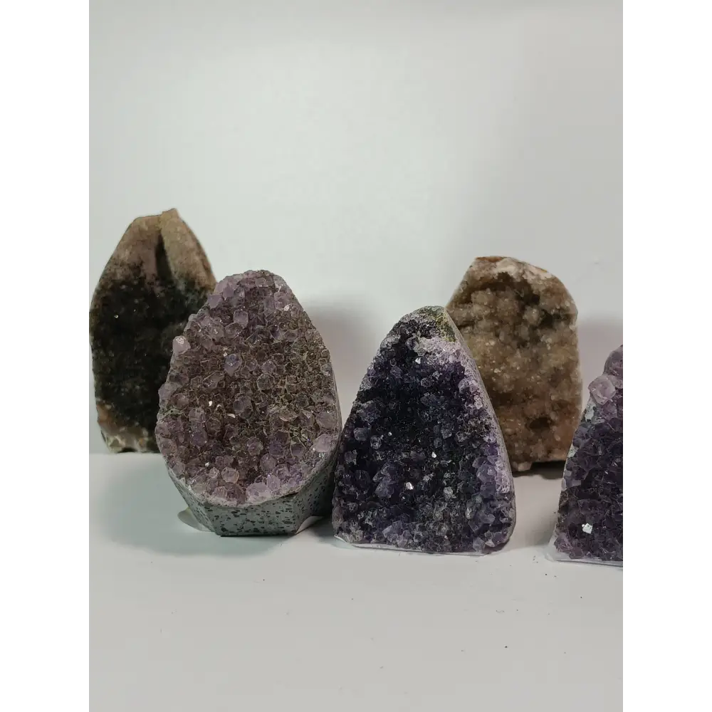 💜⛰️ Mini Amethyst Cave 2 Inch – Tranquility and Spiritual Protection ⛰️💜 - Specimens