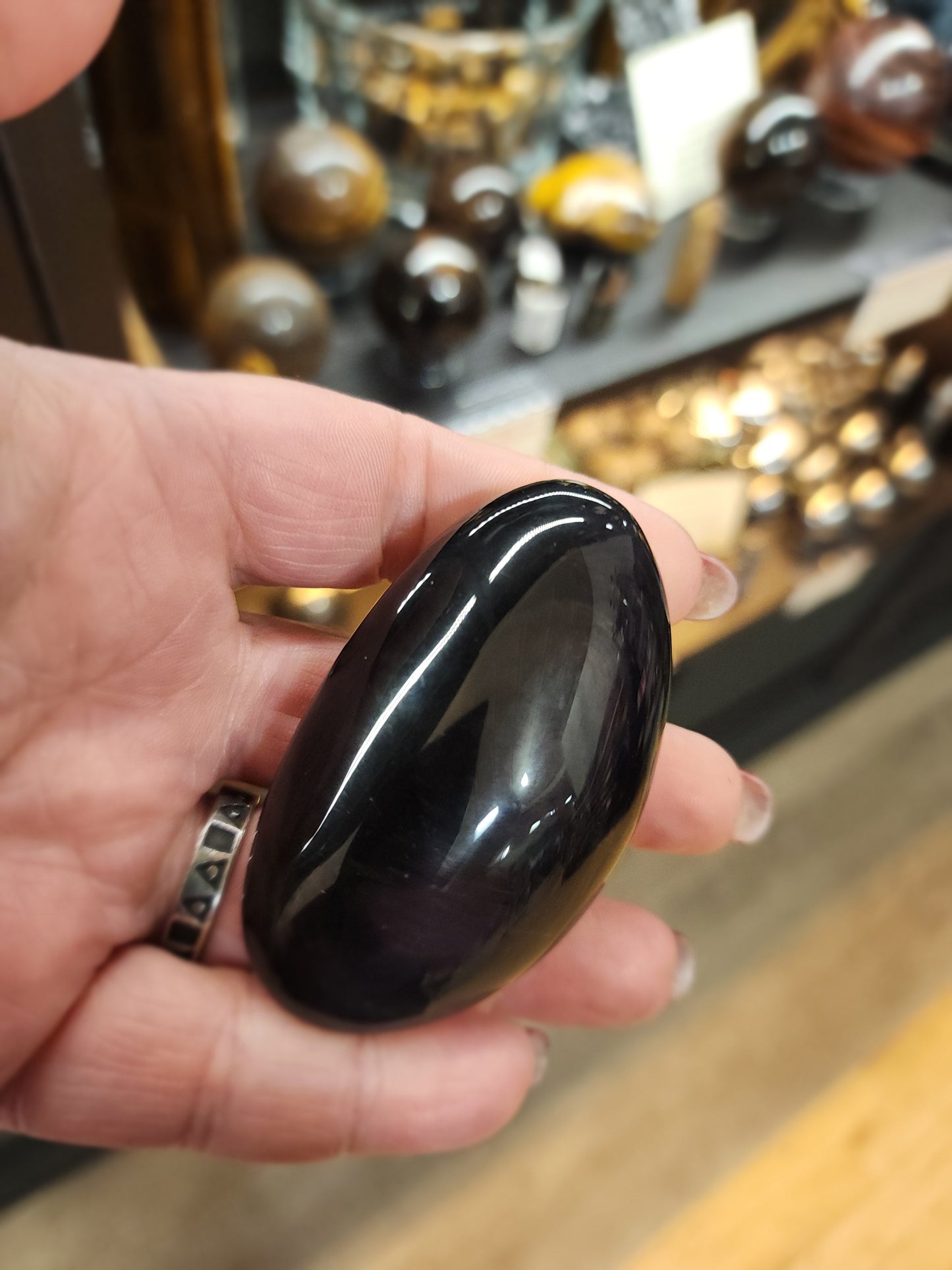 🌈🖤 Rainbow Obsidian Palmstone (2.5’’–2.75’’) – Heart Healing & Protective Energy! ✨ - PALM