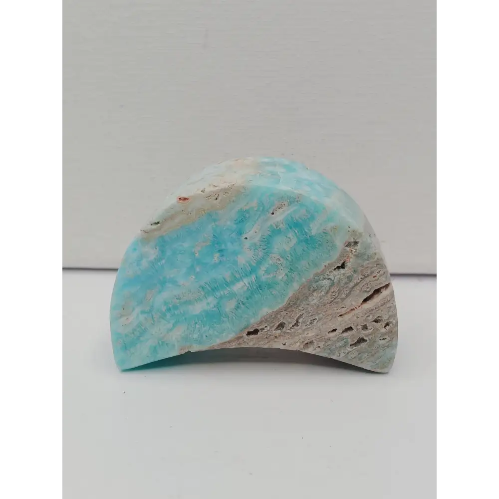🌙⭐ Star and Moon Carvings – Dream Manifest and Illuminate Your Path ✨ - Caribbean Calcite Moon - 2.5’’