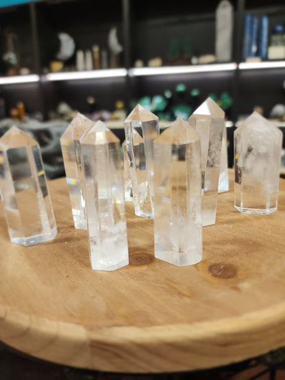✨ 2.25’’ Clear Quartz Points – Gorgeous Clarity ✨