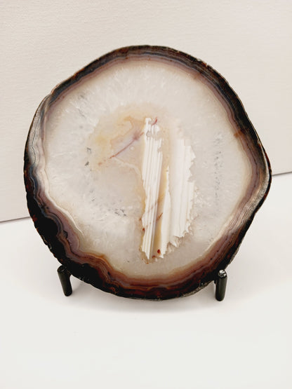 🌀✨ Agate Slice Specimen with Stand – Balance Protection and Natural Beauty 🌈 - Specimens