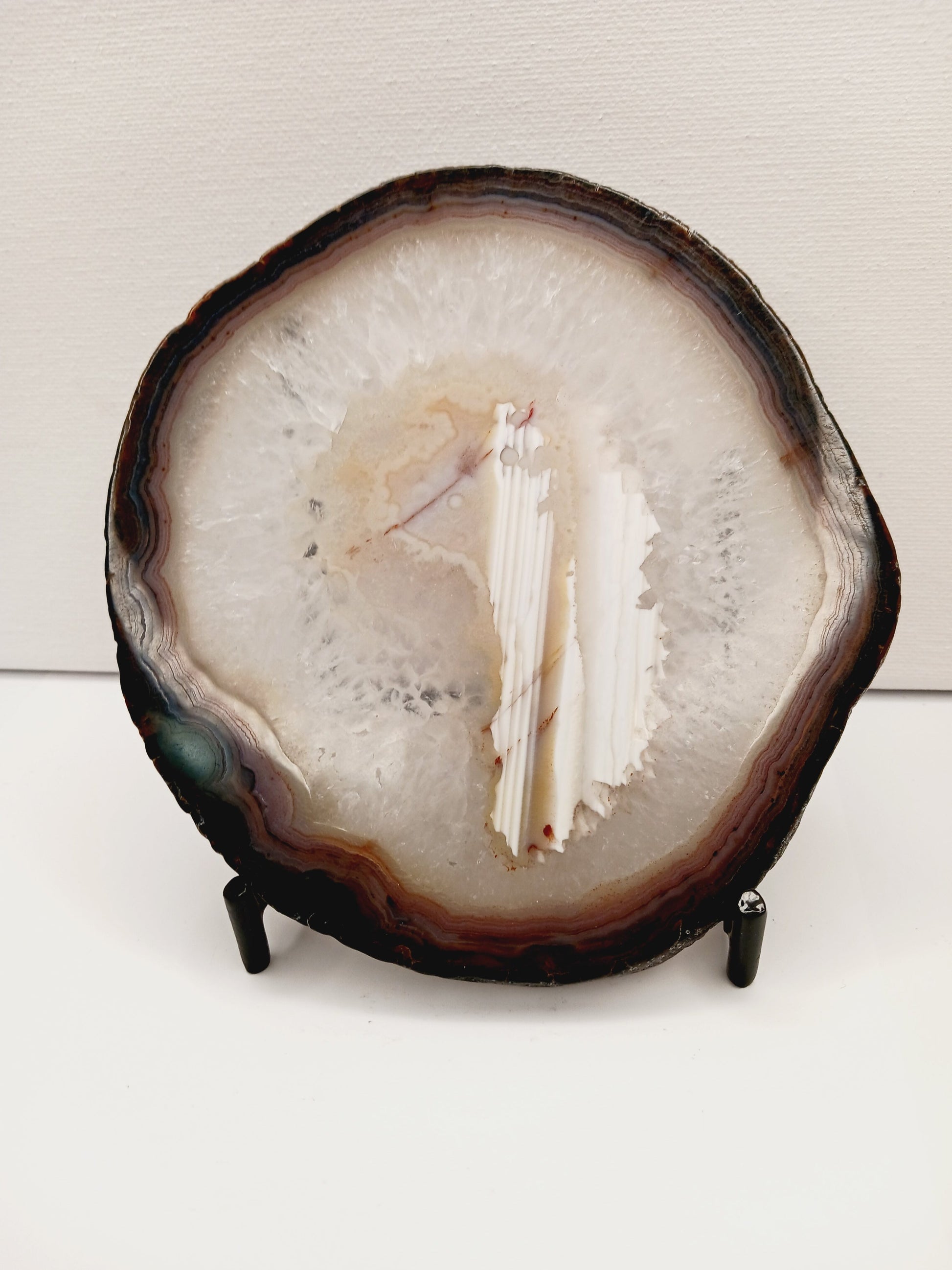 🌀✨ Agate Slice Specimen with Stand – Balance Protection and Natural Beauty 🌈 - 1 - Specimens