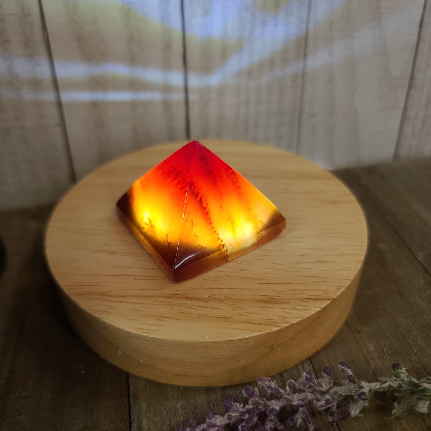 AMBER Pyramids - 6 - Carvings