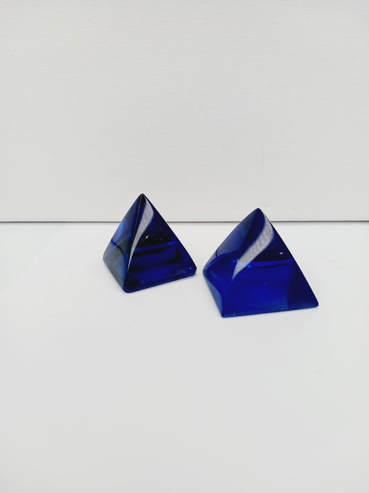 💎✨ Aqua and Blue Obsidian Pyramids 1.75’’ – Calm Clarity and Spiritual Protection 🔷 - Blue