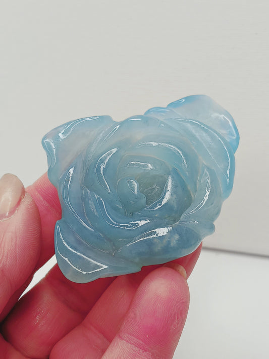 🌊🌹 Aquamarine Rose Carving – Tranquility Love and Courage ✨