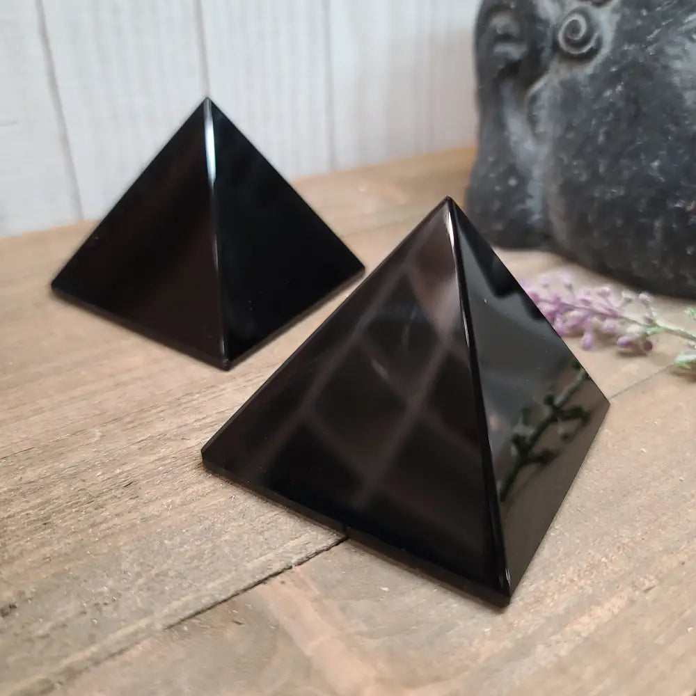 Black Obsidian Pyramid 2.25’’ - Carvings