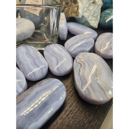💙✨ Blue Lace Agate Palmstones (Medium) – Calming & Soothing Energy Stones! 🌬️ - PALM