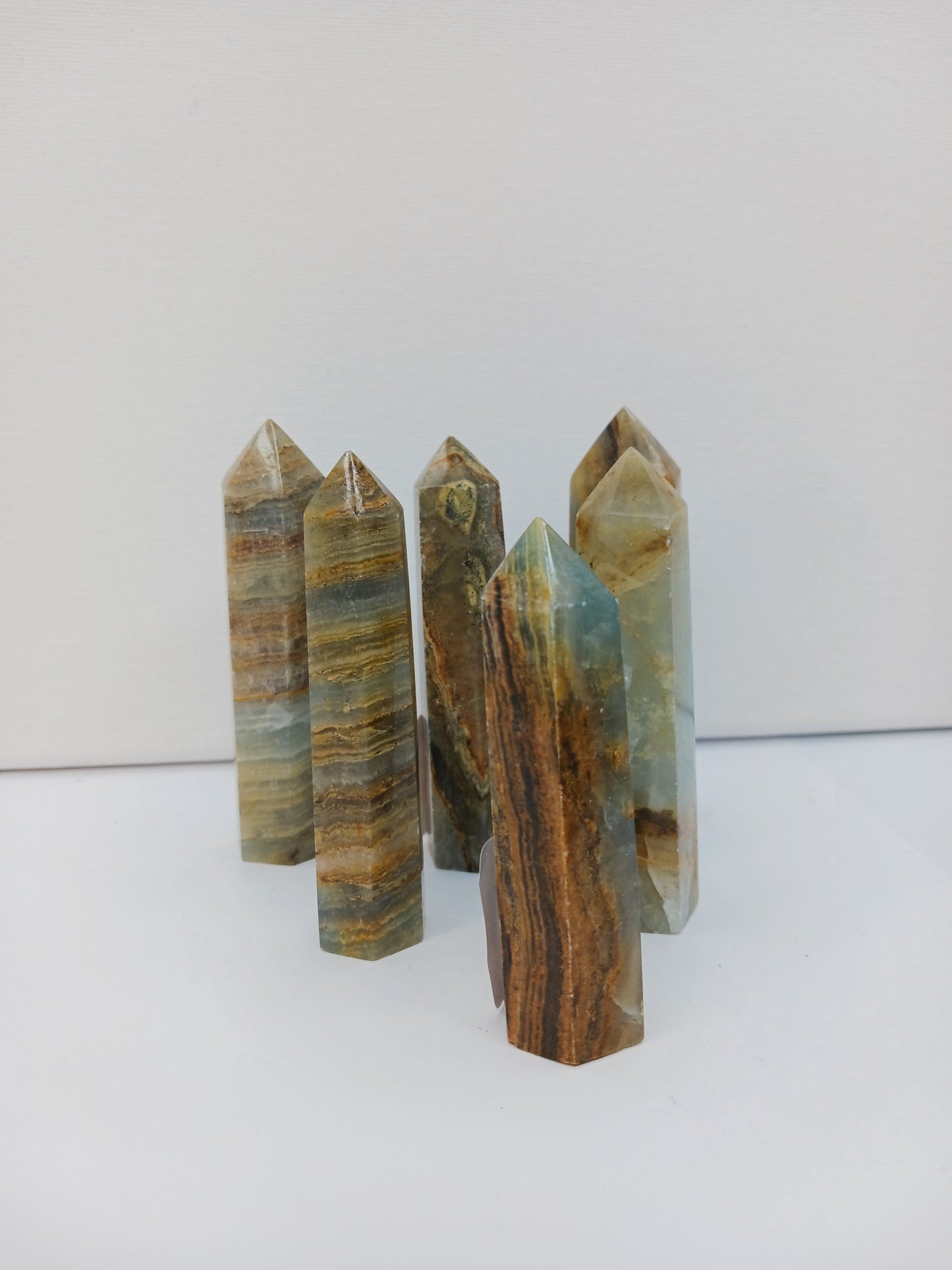 💙✨ Blue Onyx Point 3 to 3.5 Inch – Calm Focus and Spiritual Strength 🔮 - Towers