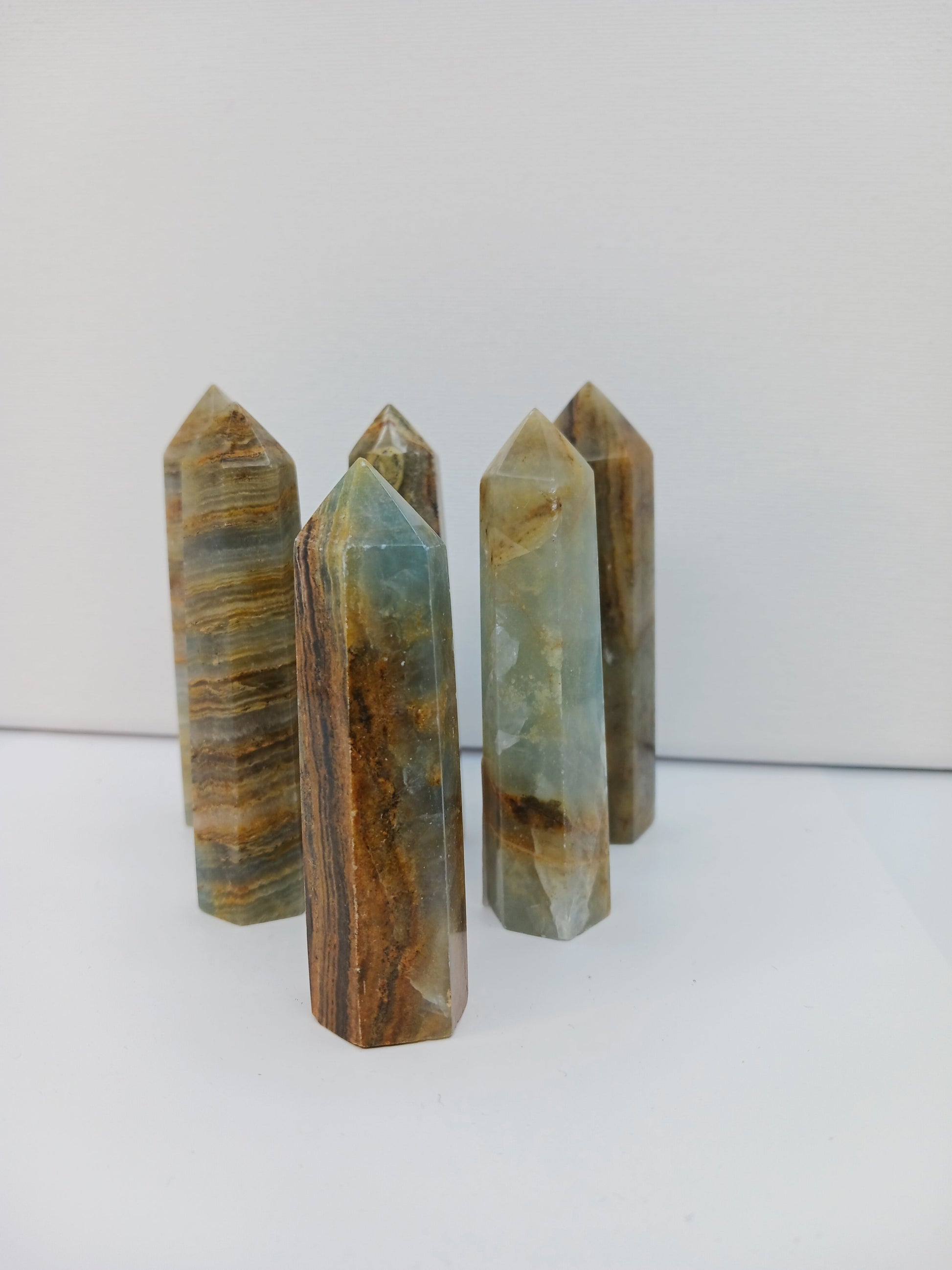 💙✨ Blue Onyx Point 3 to 3.5 Inch – Calm Focus and Spiritual Strength 🔮 - Towers