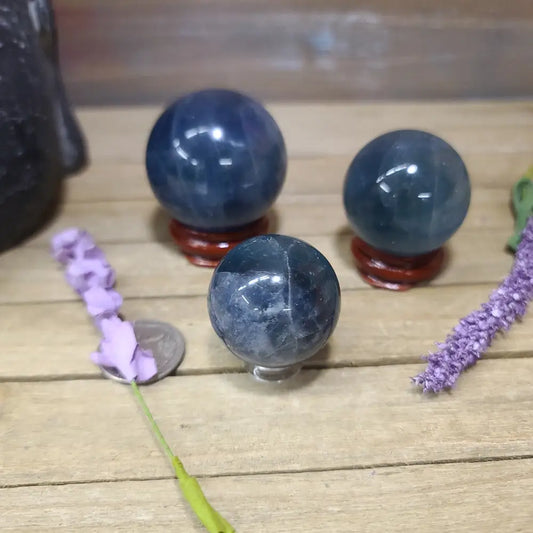 💙🌹 Blue Rose Quartz Spheres (1.5’’ – 1.75’’) – Tranquil Love and Heartfelt Healing! 🌹💙 - Spheres