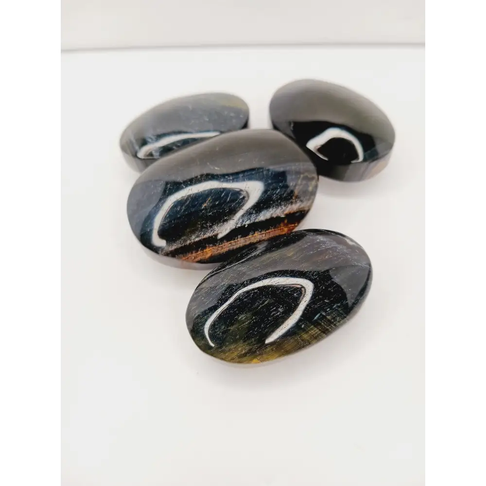 🌊🖤 Blue Tiger’s Eye Palm Stone – Insight Calm and Protective Energy ✨ - PALM