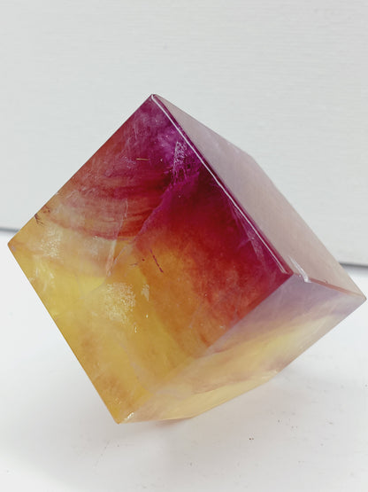 🍬✨ Candy Fluorite Cube 1.5 Inch – Focus Balance and Sacred Geometry 🌈 - 1.5’’ Square Candy Fluorite Cube - Tumbles