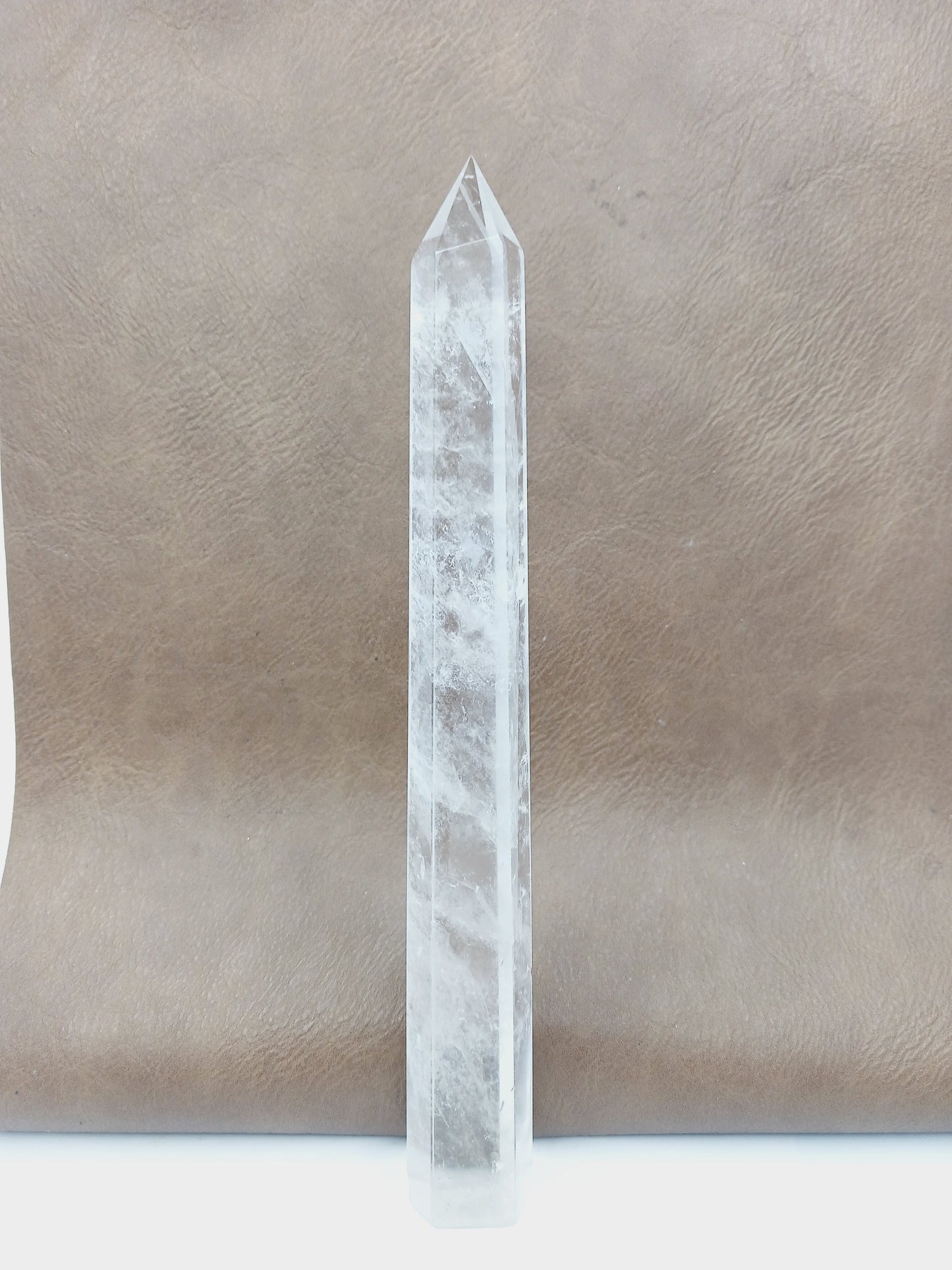 🤍✨ Clear Quartz Tower – Gorgeous Clarity and Amplifying Energy 🗼 - 5- 8’’ - Towers