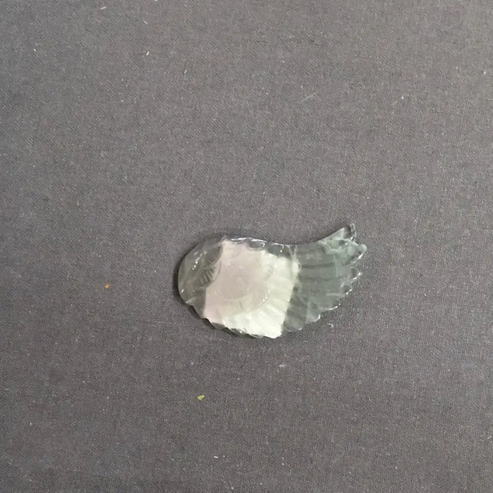 Crystal Angel Wings 2.5’’ – Guardian Angel Energy | The Mystical Moons - Green Fluorite - 9 - Carvings