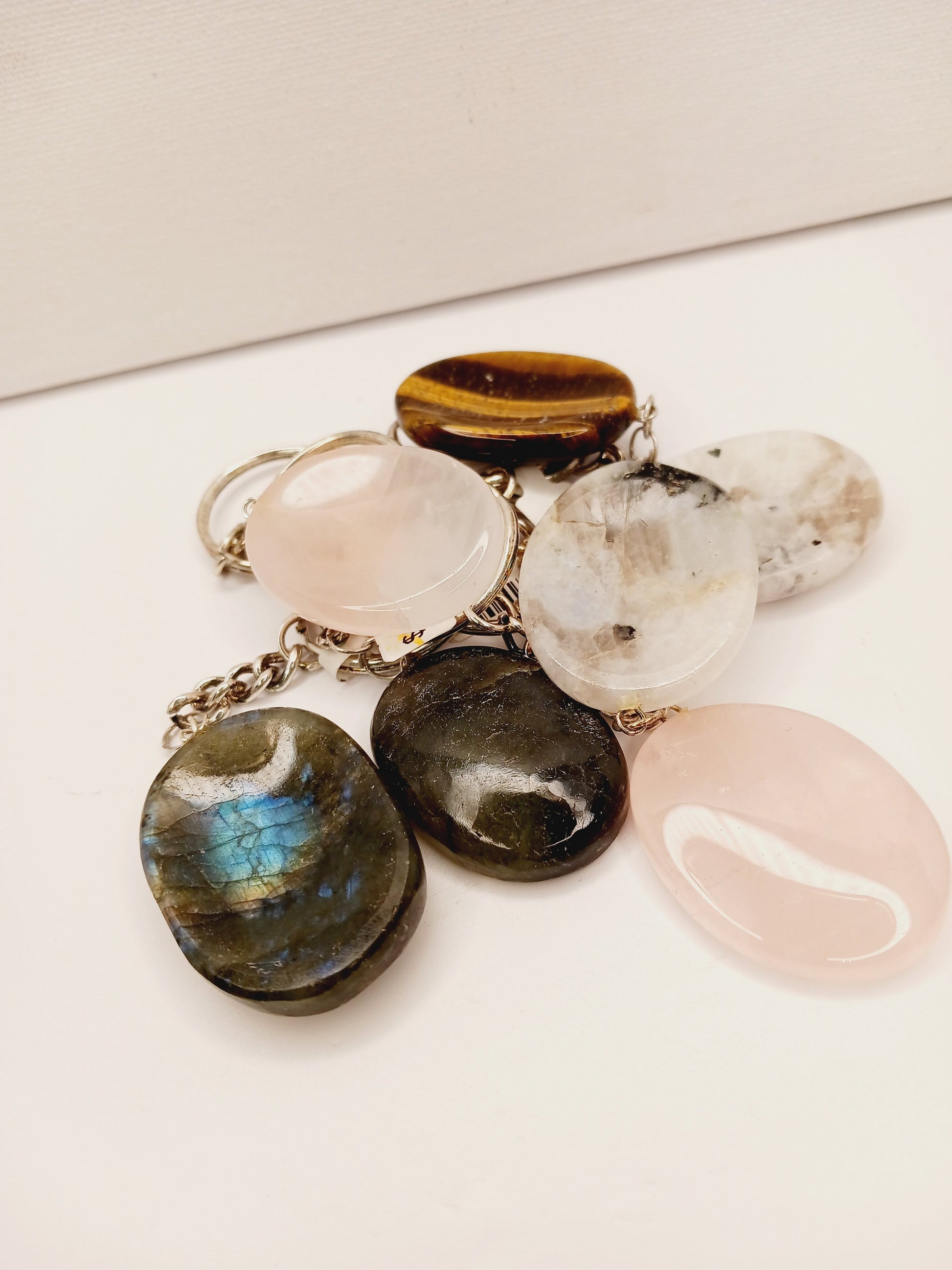 🔑✨ Crystal Worry Stone Keychain – Calming Energy On the Go! 🌙 - Jewelry