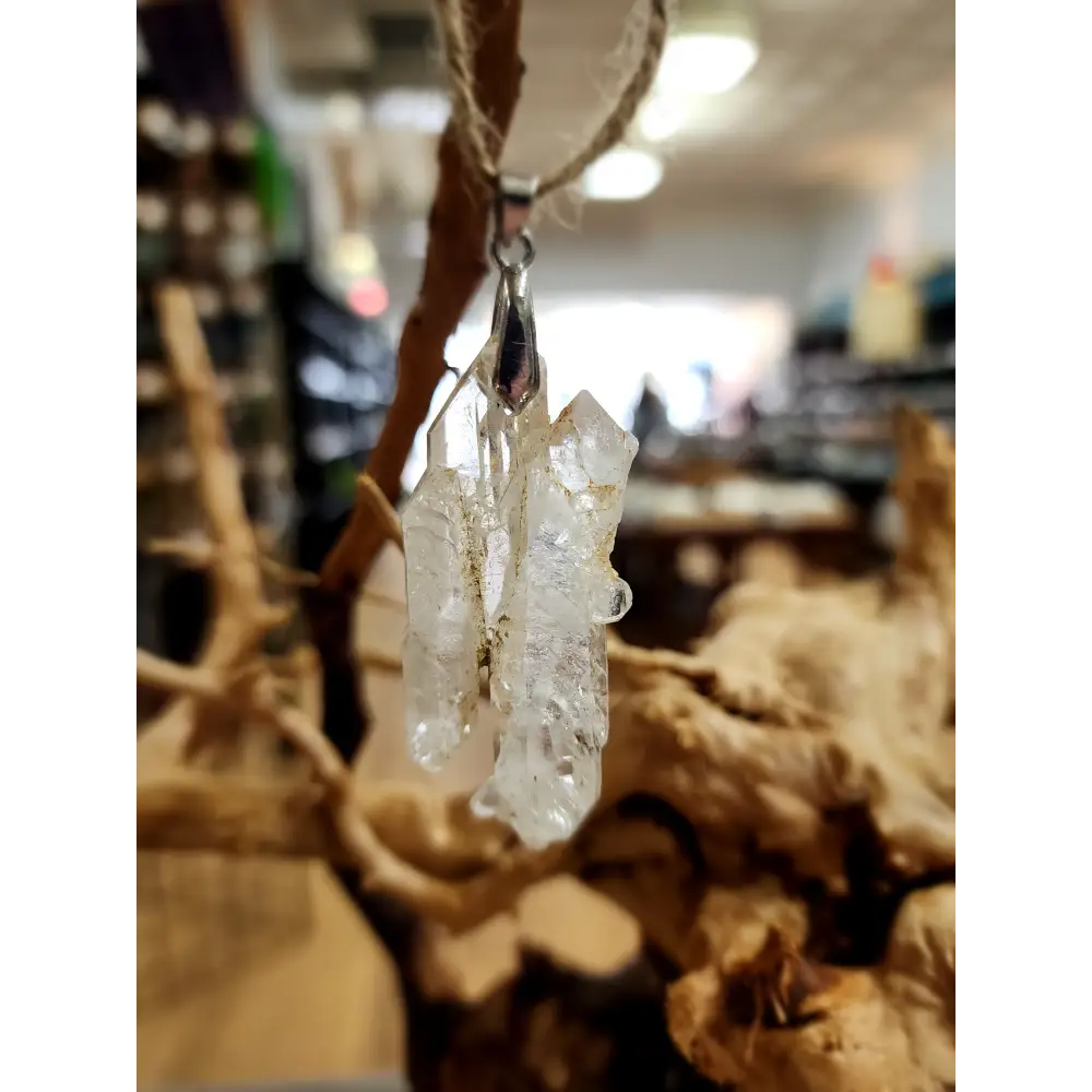 🤍✨ Elegant Connection: Faden Quartz Specimen Necklace Pendant – Clarity Healing & Spiritual Bond! 🌟 - 4 - Jewelry