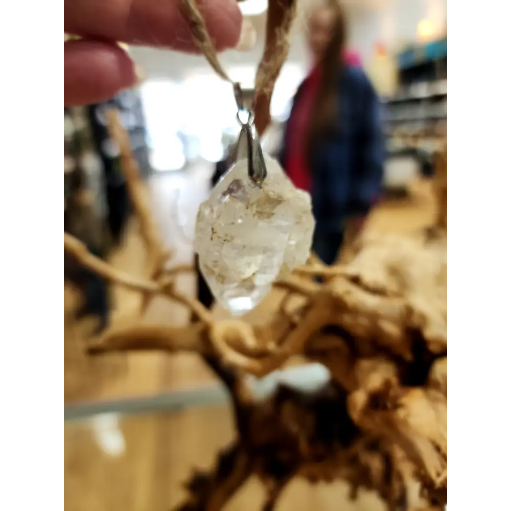 🤍✨ Elegant Connection: Faden Quartz Specimen Necklace Pendant – Clarity Healing & Spiritual Bond! 🌟 - 18 - Jewelry