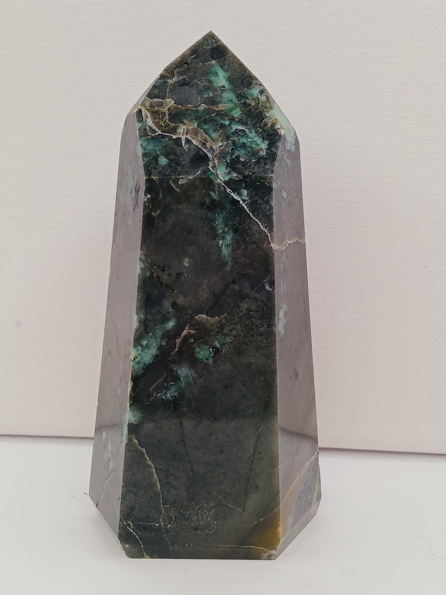 💚✨ Emerald Stone Tower – Abundance Heart Healing and Ancient Wisdom 🌿 - Towers