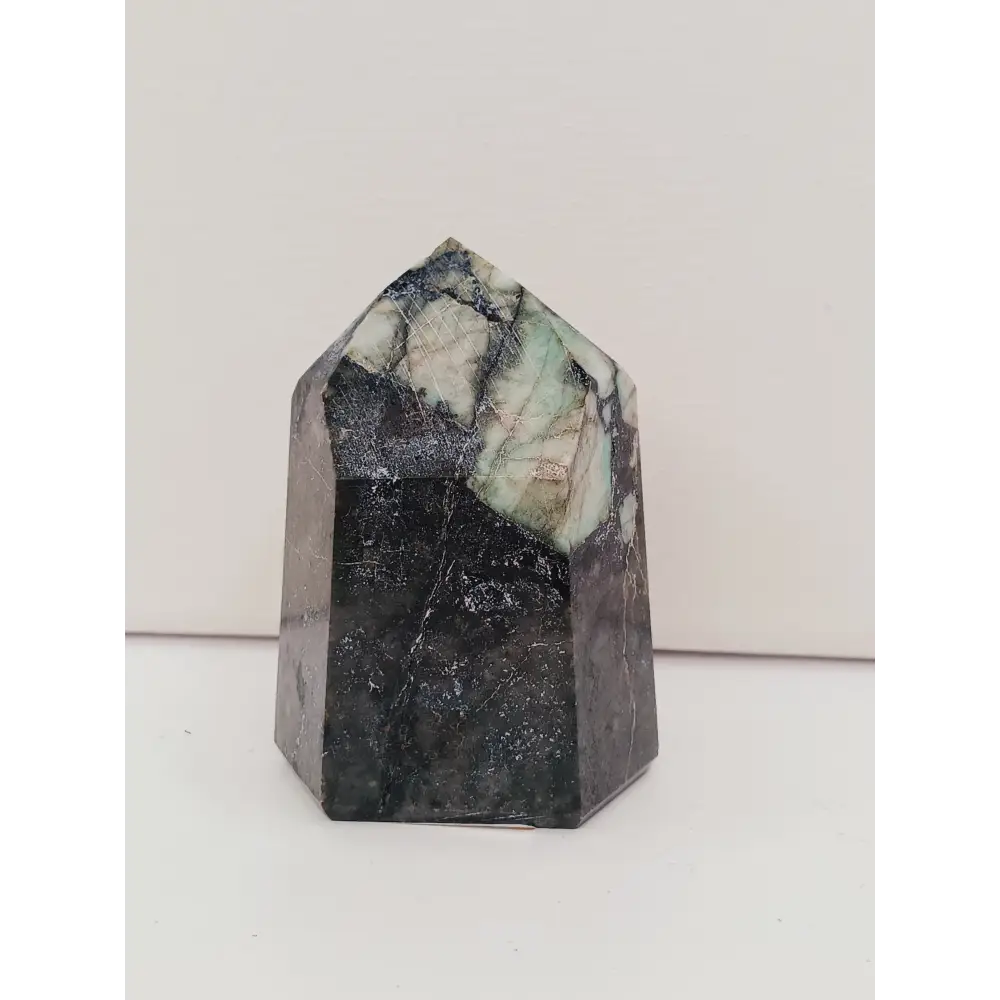 💚✨ Emerald Stone Tower – Abundance Heart Healing and Ancient Wisdom 🌿 - Towers