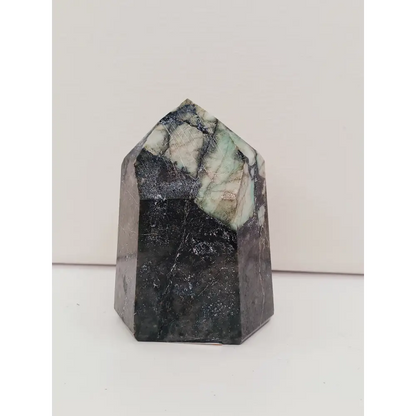 💚✨ Emerald Stone Tower – Abundance Heart Healing and Ancient Wisdom 🌿 - Towers