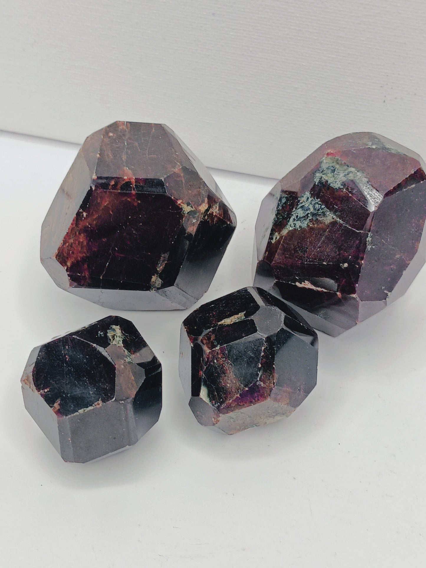 ❤️✨ Garnet Piece (Intuitive Pick) – Passion Strength and Vitality 🔥