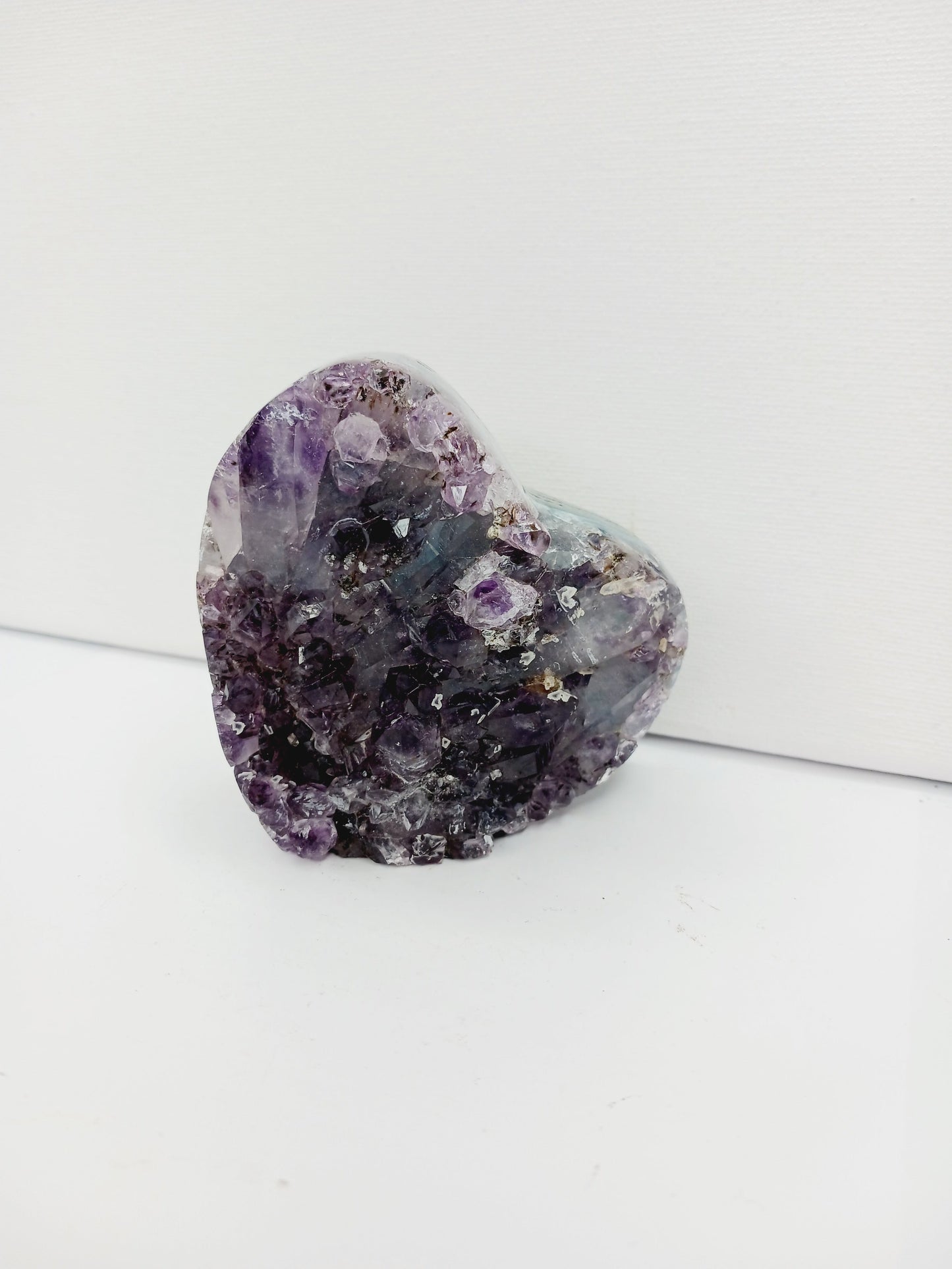 💜✨ Gemy Amethyst Hearts – Love Intuition and Spiritual Clarity! 🌌 - 4 - Carvings