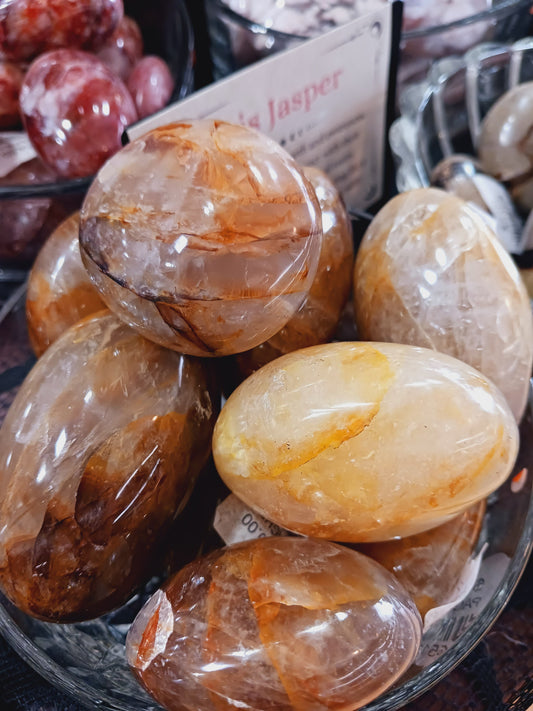 🌞✨ Golden Healer Palmstone Intuitive Pick – Healing Vitality and Divine Light 🤲 - PALM
