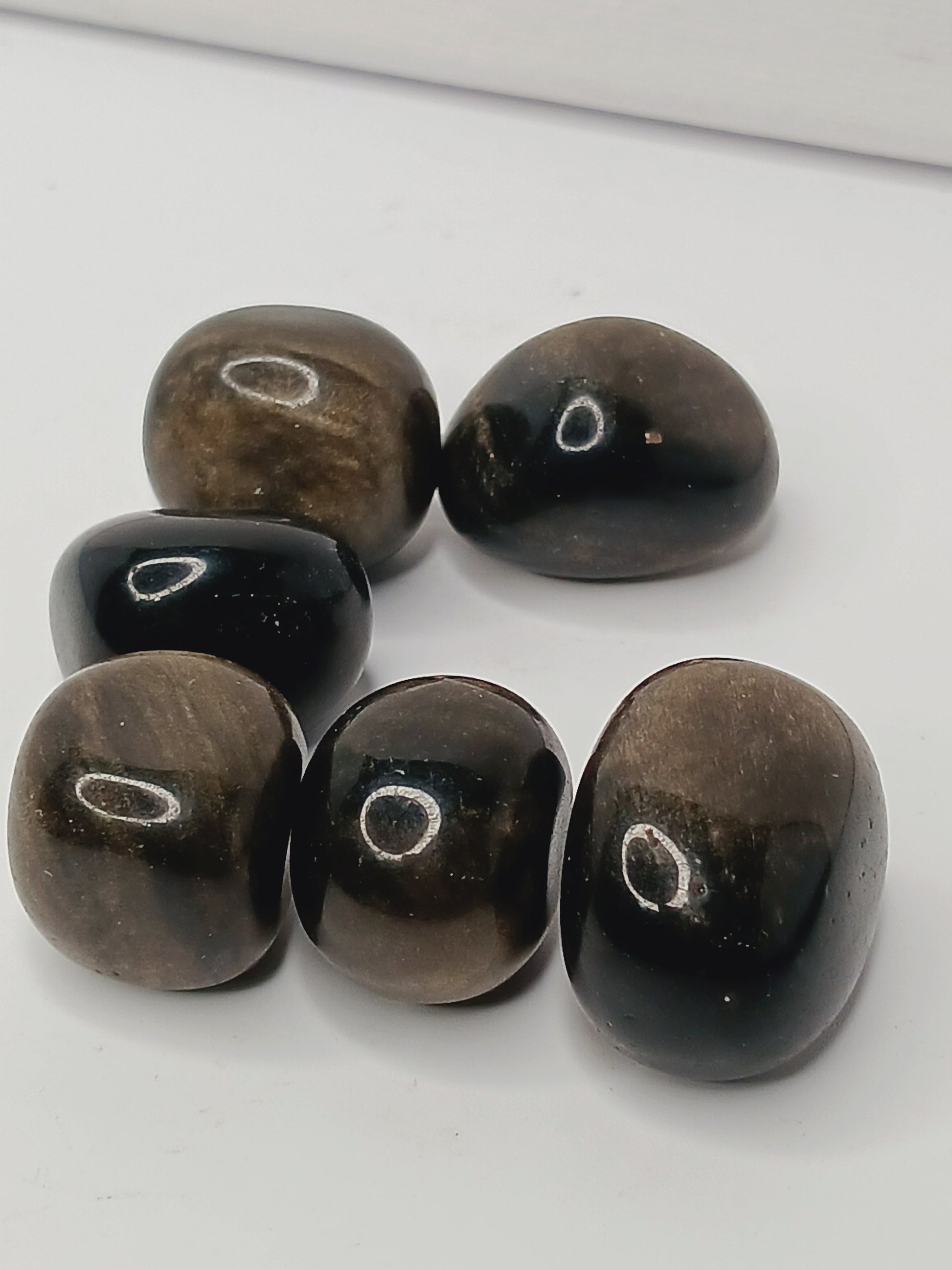 🌟🖤 Golden Sheen Obsidian Tumble – Empowerment Protection and Clarity ✨