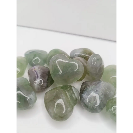 💚✨ Green Fluorite Mini Heart – Healing Clarity and Renewal 🌿 - Carvings
