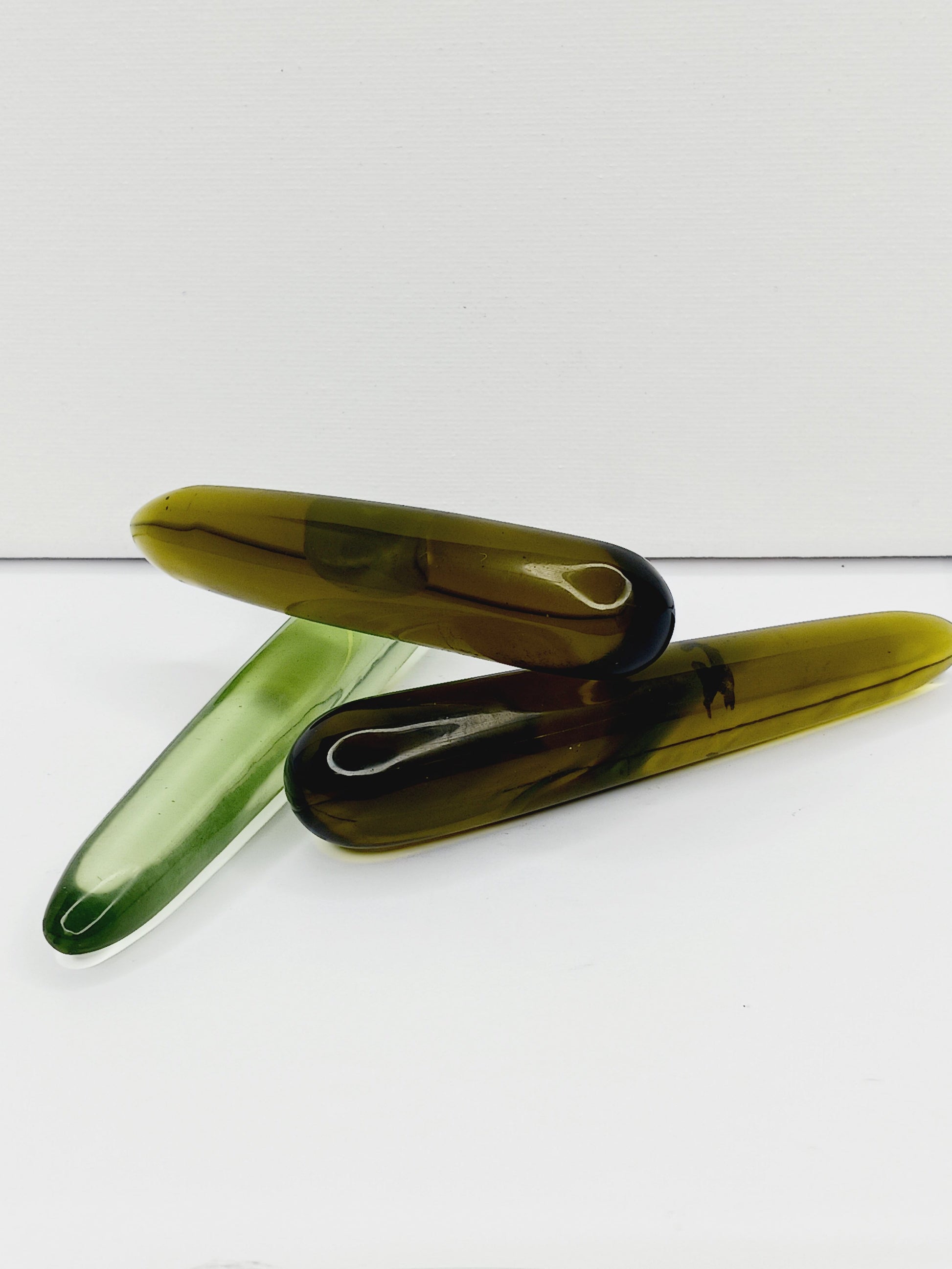 💚✨ Green Obsidian Wands-Intuitive Pick – Healing Heart Opening and Energy Flow 🌿 - light green