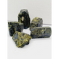 💚✨ Green Tourmaline Shaft – Healing Growth and Protection 🌱 - Specimens
