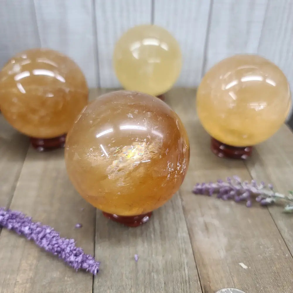 Honey Optical Calcite Sphere 2’’ - Spheres