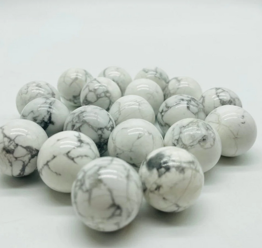 🤍🌙 Howlite Sphere (2.25’’) – Calm Clarity and Stress Relief! 🌙🤍 - 1- 2.25’’ - Spheres