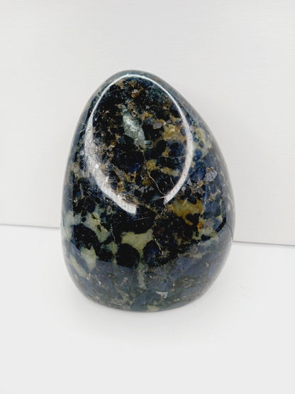 🔵✨ Iolite Freeform – Vision Clarity and Inner Journey 🌌 - 1 - 6’’ - Free Forms