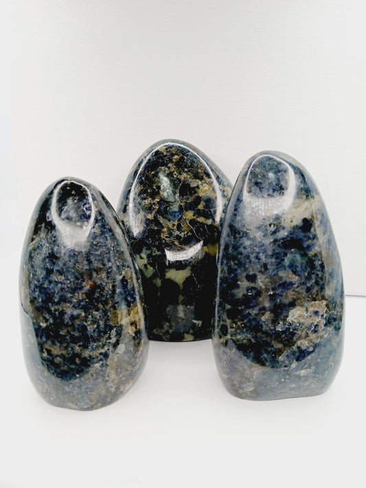 🔵✨ Iolite Freeform – Vision Clarity and Inner Journey 🌌 - Free Forms
