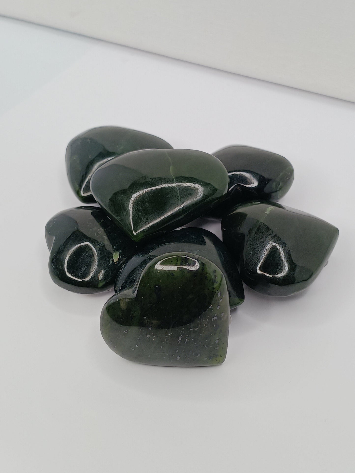 💚✨ Jade Heart – Intuitive Pick (1 1/2’’–1 3/4’’) – Luck Harmony & Heartfelt Healing! 🌿 - Carvings