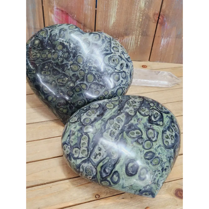 Kambaba Jasper Heart - Carvings
